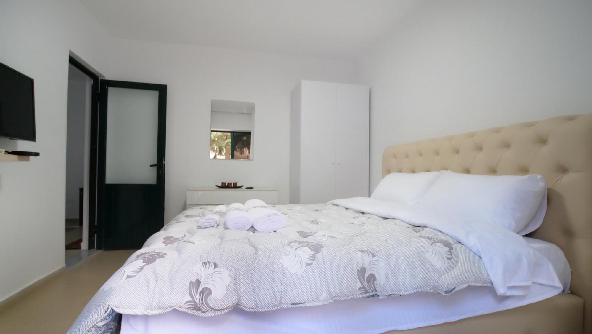 Vista Berat Inn Apartment Buitenkant foto